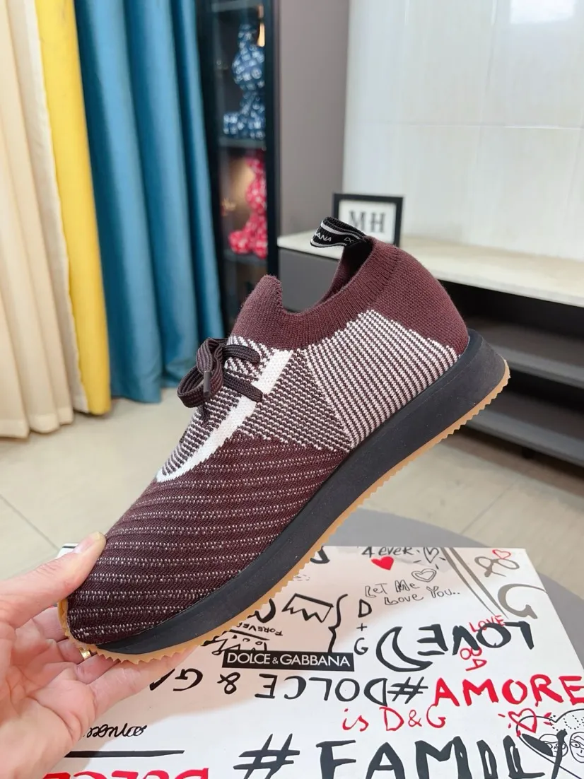 Men's shoes 💰400🌹🌹"Dolce & Gabbana DG" original imported flying weave ➕ sheepskin lining, light, comfortable and versatile, original special outsole 🔥favored by trendy men. Welcome to compare quality 🔥exquisite luxury, super A level! Version comparison, no difference at all! Code number 36-46